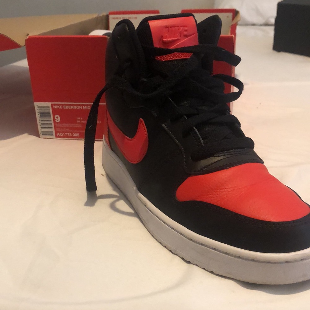 Nike